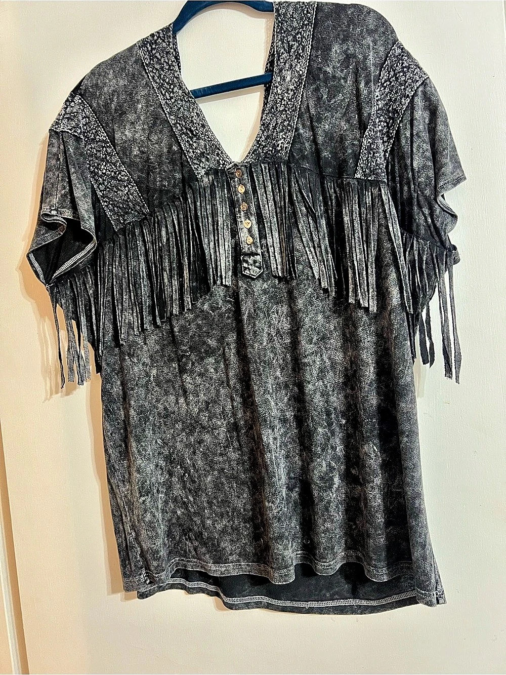Sterling & Stitch Fringe Tunic in Black Size xxl